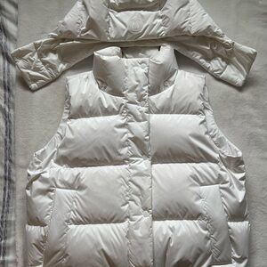 Lululemon Wunder Puffer with detachable hood